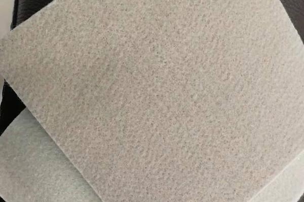 土工布能否抵御日晒对其产生的影响？  第3张