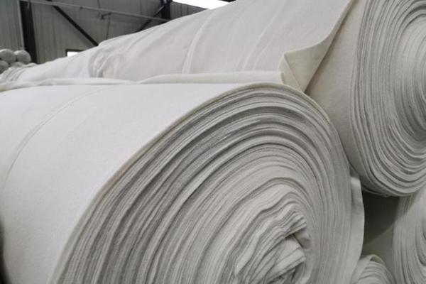 土工布在果园种植中的重要作用是什么？  第3张