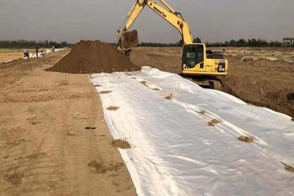 加筋土工布在道路和水利工程中的应用  第1张