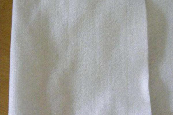 高强加筋土工布在高填方路基中的施工方法  第2张