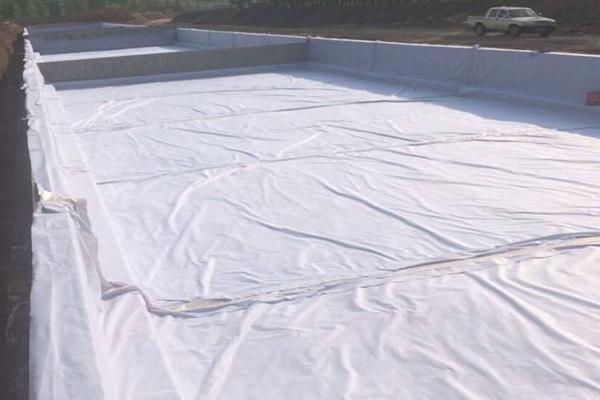 300克土工布厚度多少厘米