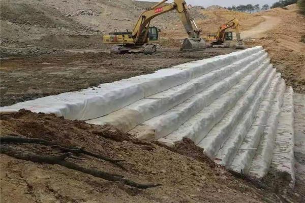 高强加筋土工布的质量标准 第1张