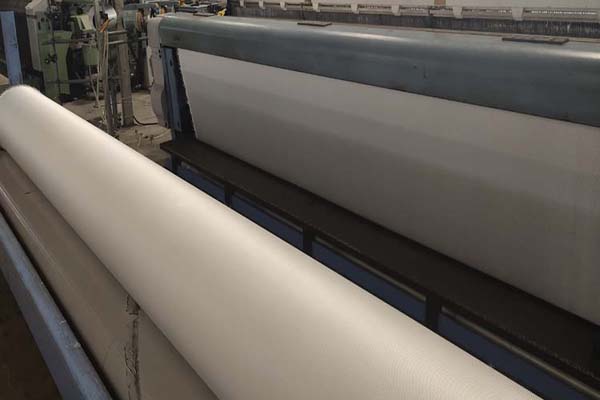 高强加筋土工布的损耗率是多少呢 第1张