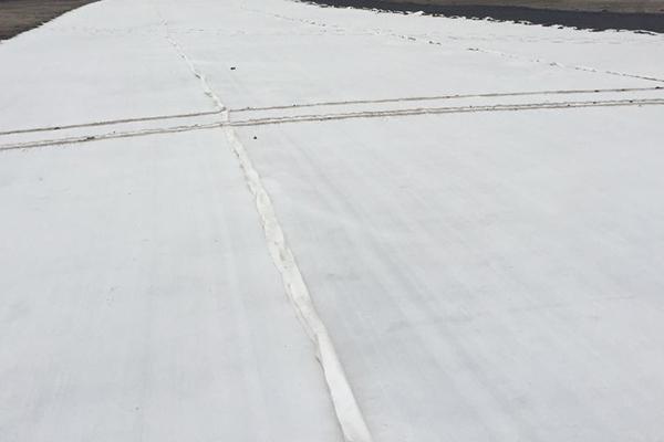 土工布在道路工程中的作用有哪些