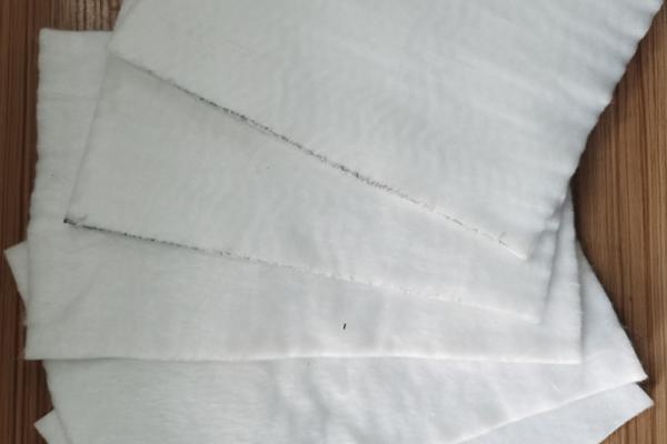 在大型仓储工程中土工布的作用  第2张